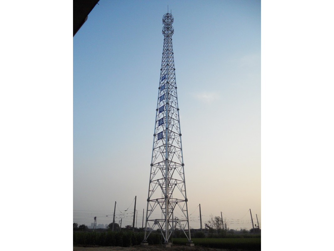 所以此塔也叫微波塔通信塔或广播电视塔